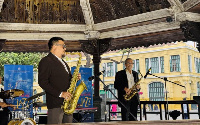 Di sản trong nhịp thở đương đại