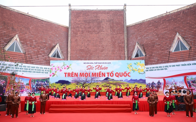Khai mạc Ngày hội "Sắc xuân trên mọi miền Tổ quốc" năm 2026