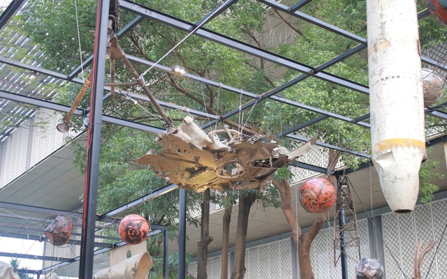 Ra mắt không gian trưng bày sắp đặt nghệ thuật "Chiến tranh và Hòa bình" và "Vũ điệu xuân"